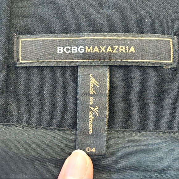 BCBCMaxAzria Black Paper Bag Skirt with Pockets Size 4 - Picture 4 of 5